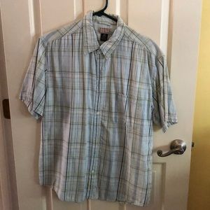 Men’s Arizona brand shirt sleeve button down shirt